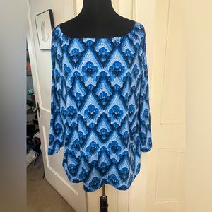 Womens blouse, navy and light blue size 2X